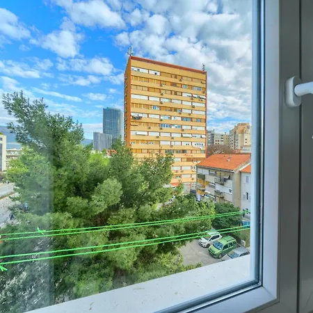 Nikola's Nest Apartman