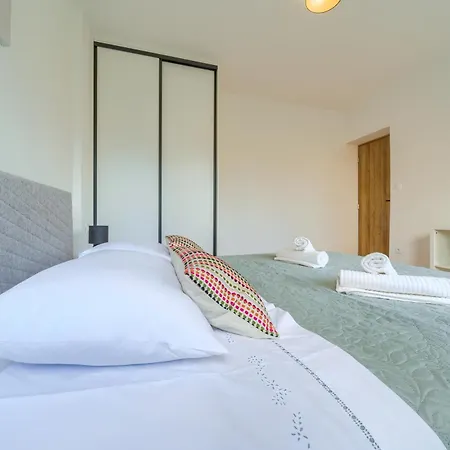 Nikola's Nest 公寓 *