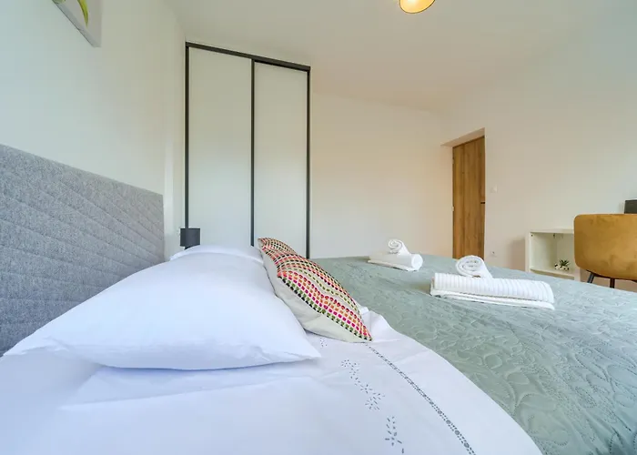 Nikola's Nest شقة *